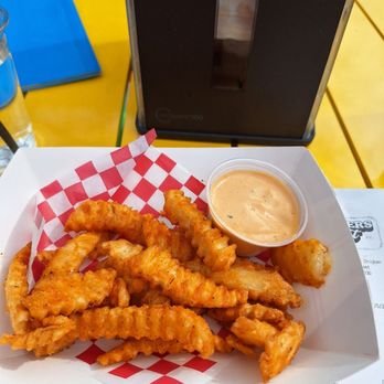 Mother’s Best Fried Chicken - French fries( very hard, not hot ,) - Chicken Shop Near Me - Decatur, Georgia