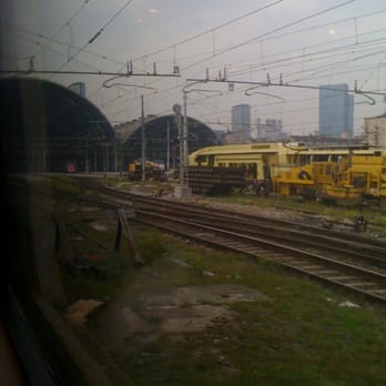 Milano Centrale FS - Leaving the station - Train Stations Near Me - Milan, Michigan
