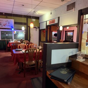 Happy Garden Chinese Restaurant - Seating - Chinese Near Me - Burien, Washington Happy Garden Chinese Restaurant - Seating - Chinese Near Me - Burien, Washington