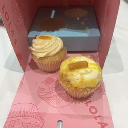 Lola's Cupcakes - Lemon & mango /passionfruit mini cupcake