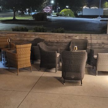 Barrel & Co - Cocktail Bars Near Me - Jamestown, North Carolina