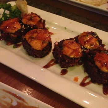 Genki Ya - Random multigrain roll (not my thing) - Sushi Bars Near Me - Brookline, Massachusetts