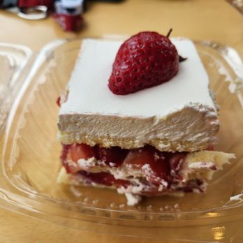 Presti's Bakery - Cassata cake - Bakeries Near Me - Cleveland, Ohio