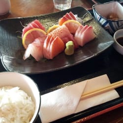 Japanese Restaurant Kambei - Sashimi lunch special.