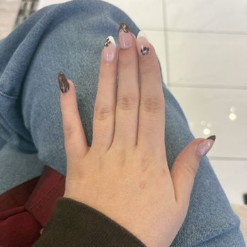 N.5 Nail Bar - Again nails I got. You can see on my middle finger where she cut me with the drill. - Nail Salons Near Me - Wichita, Kansas N.5 Nail Bar - Again nails I got. You can see on my middle finger where she cut me with the drill. - Nail Salons Near Me - Wichita, Kansas