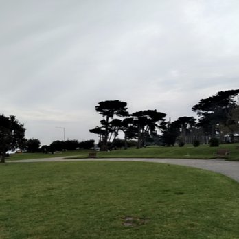 Catani Gardens - Park - Parks Near Me - Saint Kilda West, VIC