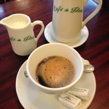 Café de Flore - Cafes Near Me - Paris, 75 Café de Flore - Cafes Near Me - Paris, 75