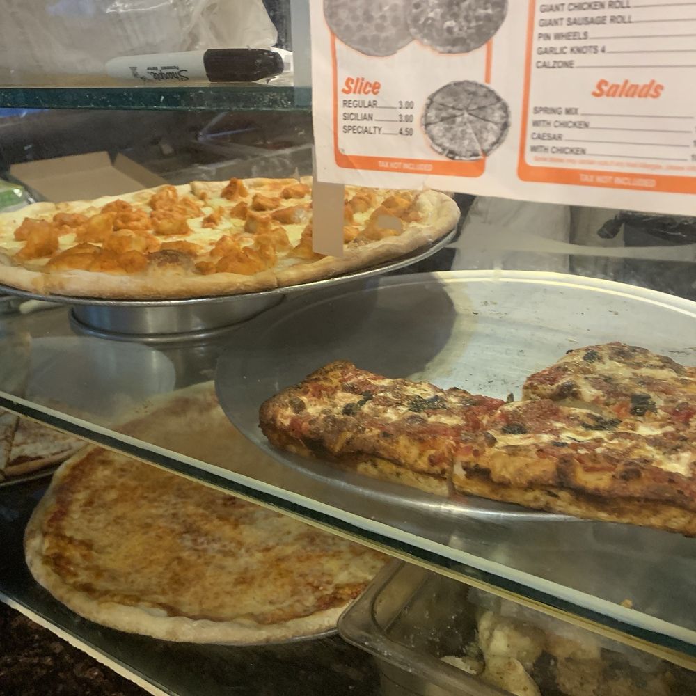 Louie's Pizza - Italian Near Me - Elmhurst, New York Louie's Pizza - Italian Near Me - Elmhurst, New York