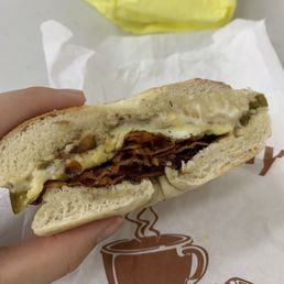 Bagel breakfast sandwich with: egg, bacon, cheese, and jalapeño Bagel breakfast sandwich with: egg, bacon, cheese, and jalapeño