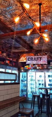 Craft+Carry Upper West Side by null