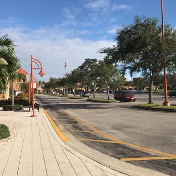 Vero Beach Outlets - Outlet Stores Near Me - Vero Beach, Florida Vero Beach Outlets - Outlet Stores Near Me - Vero Beach, Florida