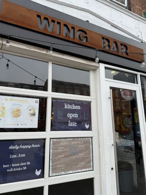 Wing Bar by null