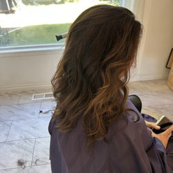 Hollis’ Hair Loft