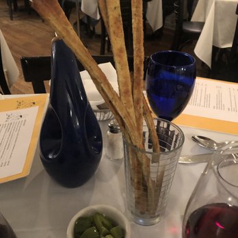 Sandro's - Italian Near Me - New York, New York