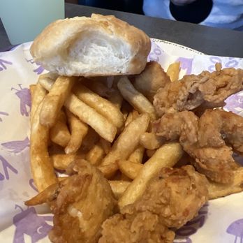 Cozy Coop - Kids chicken bites meal - Southern Near Me - Marietta, Georgia Cozy Coop - Kids chicken bites meal - Southern Near Me - Marietta, Georgia