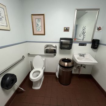 Bluebird Pizzeria - 3/29/25 One unisex restroom - Pizza Near Me - San Leandro, California Bluebird Pizzeria - 3/29/25 One unisex restroom - Pizza Near Me - San Leandro, California
