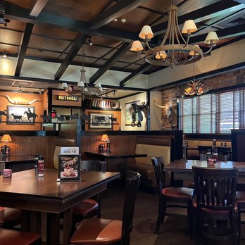 LongHorn Steakhouse - 06/2023 - Steakhouses Near Me - Newington, New Hampshire LongHorn Steakhouse - 06/2023 - Steakhouses Near Me - Newington, New Hampshire
