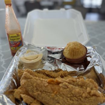 Real Southern Cooking - The Catfish Lunch Plate - Soul Food Near Me - Orange, Texas Real Southern Cooking - The Catfish Lunch Plate - Soul Food Near Me - Orange, Texas