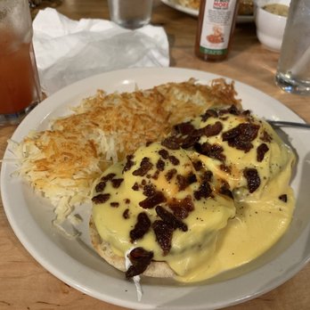 Alfred's Cafe - Meat lovers eggs Benedict - American Near Me - Tacoma, Washington Alfred's Cafe - Meat lovers eggs Benedict - American Near Me - Tacoma, Washington