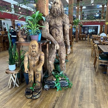 Bigfoot's Den - This was just cool - Indian Near Me - Sedro-Woolley, Washington