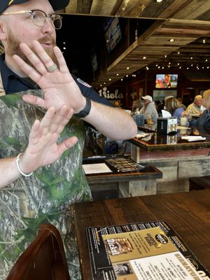 Edley's Bar-B-Que by null