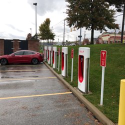 Tesla Supercharger - Q
