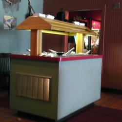 Goldies Patio Grill - Pickle bar