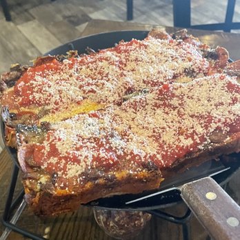 Red Plum Pizza And Pasta - Supreme pizza - Italian Near Me - Warren, Ohio Red Plum Pizza And Pasta - Supreme pizza - Italian Near Me - Warren, Ohio