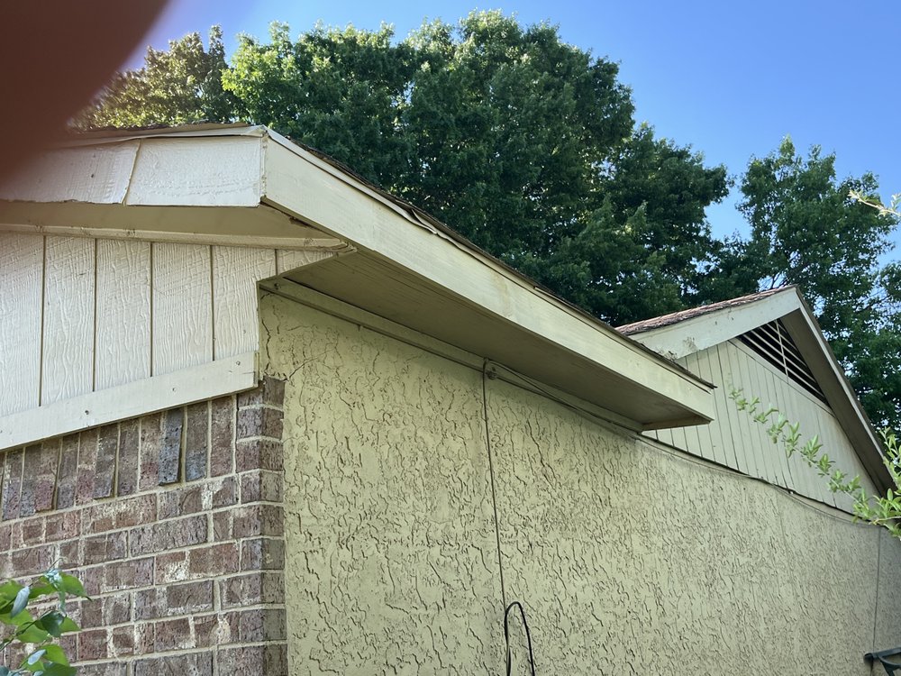 Slide of J & N Texa Roof