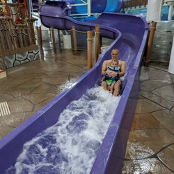 Avalanche Bay Indoor Water Park - November 2022