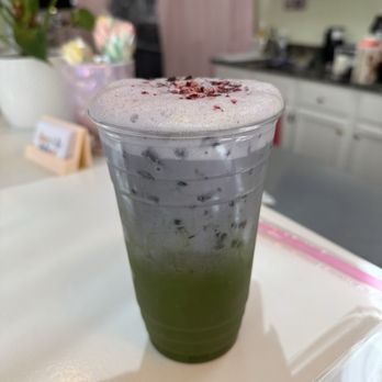 The Humble Bee Shoppe - Desserts Near Me - Winston-Salem, North Carolina