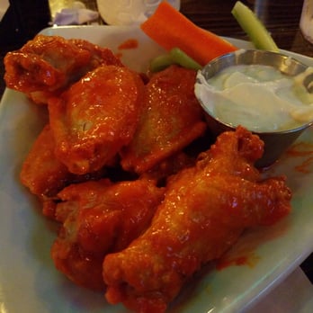 Starr Brothers Brewing - Spicy chicken wings - Breweries Near Me - Albuquerque, New Mexico Starr Brothers Brewing - Spicy chicken wings - Breweries Near Me - Albuquerque, New Mexico