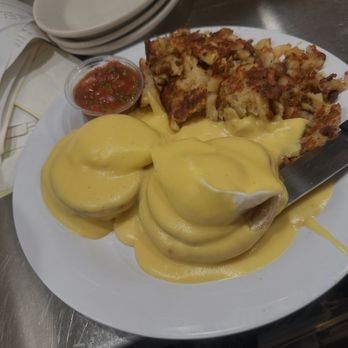 The Lobster Trap - Eggs Benedict - Seafood Near Me - Avalon, California The Lobster Trap - Eggs Benedict - Seafood Near Me - Avalon, California