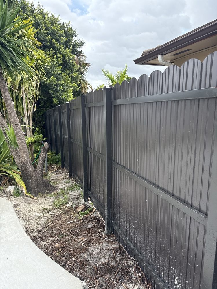 Slide of Universal Group