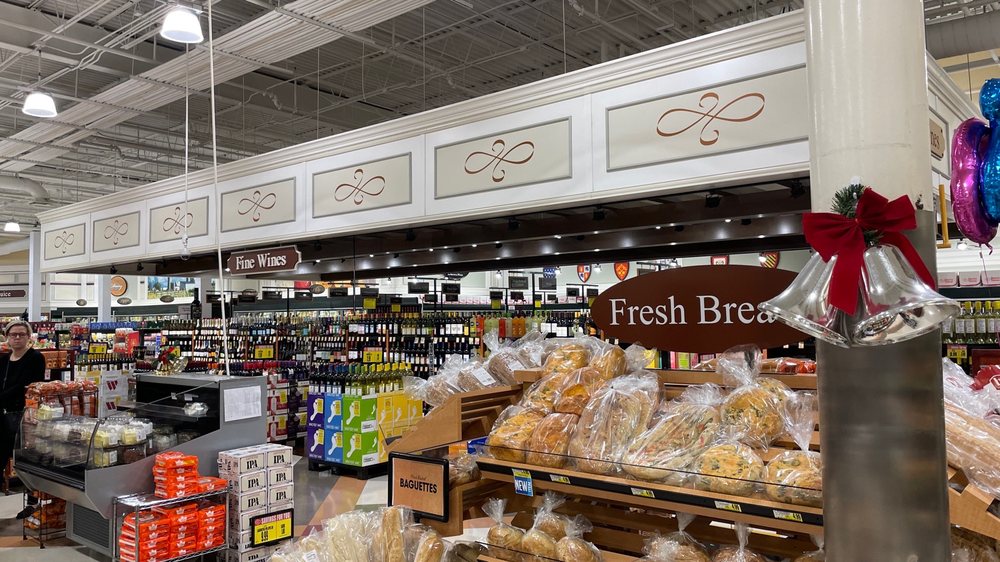 HARRIS TEETER Updated October 2024 56 Photos & 58 Reviews 2800