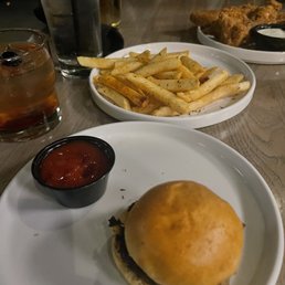 Wagyu Sliders, Fries & wings Wagyu Sliders, Fries & wings