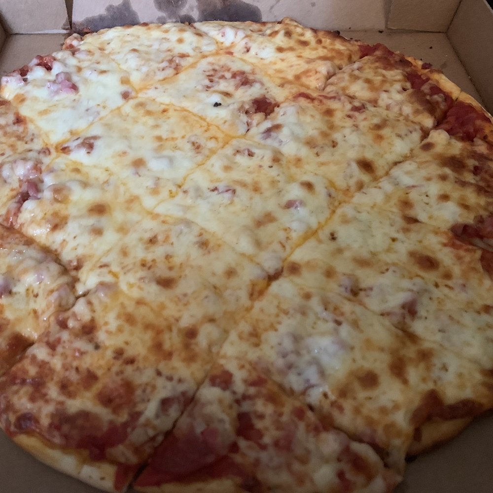 Firehouse Pizza & Subs - Pizza with Pepperoni, Bacon and Canadian Bacon. Toppings are underneath the cheese. - Pizza Near Me - Middle Point, Ohio