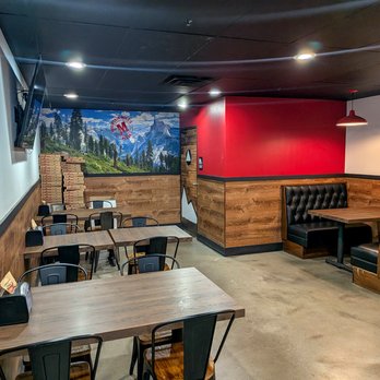 Mountain Mike's Pizza - inside - Pizza Near Me - Daly City, California Mountain Mike's Pizza - inside - Pizza Near Me - Daly City, California