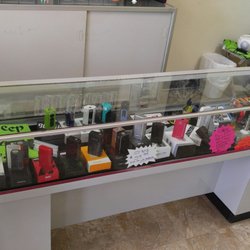 Premier Vapor - Great device selection for beginners or advanced users. Staff is super helpful. Give them a visit.