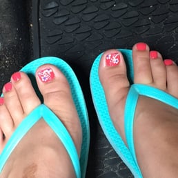 Gorgeous design! Thanks Jennifer!