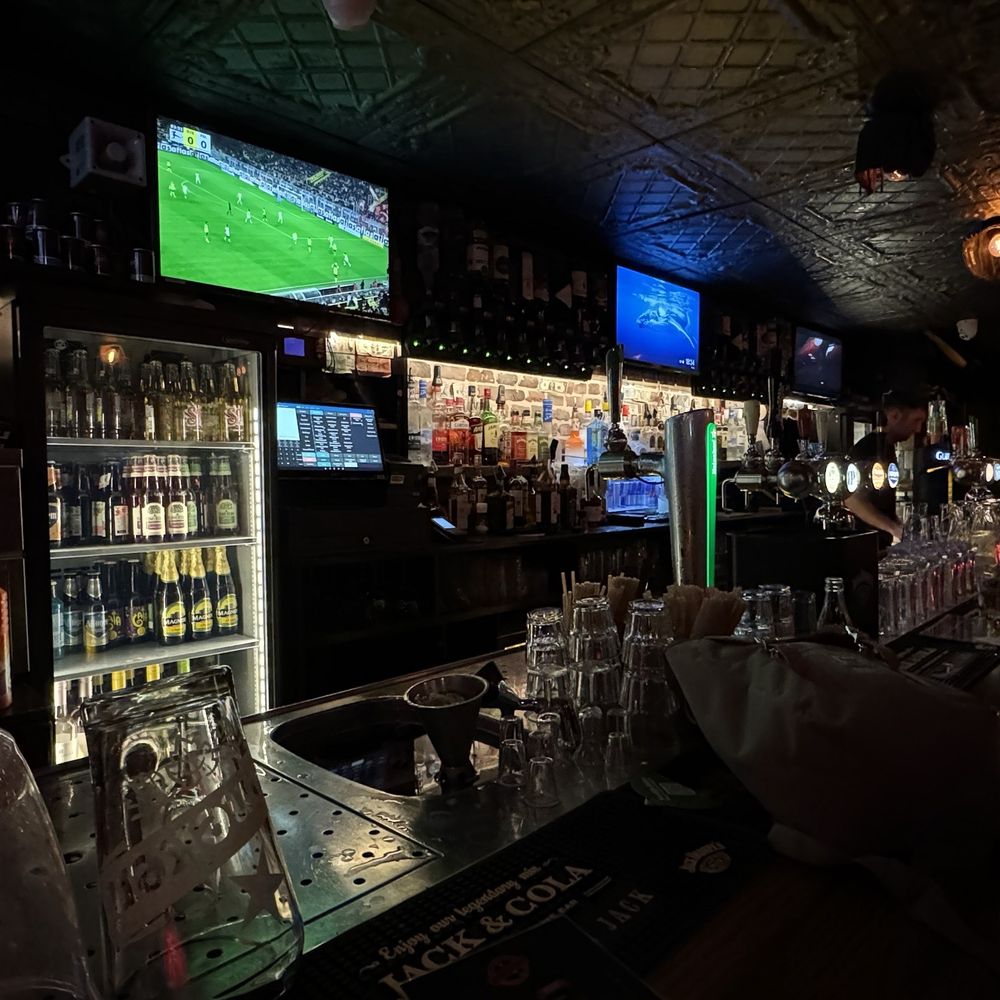 Regular & Jack - Sports Bars Near Me - Amsterdam, New Hampshire Regular & Jack - Sports Bars Near Me - Amsterdam, New Hampshire