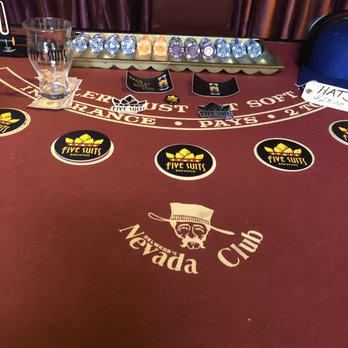 Five Suits Brewing - Poker table - Breweries Near Me - Vista, California Five Suits Brewing - Poker table - Breweries Near Me - Vista, California