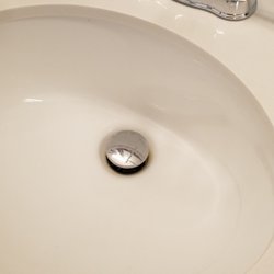 HandyGals Home Services - Bright White!