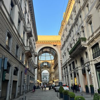 Zani Viaggi - The back streets of Milan, Italy - Travel Services Near Me - Milan, Michigan Zani Viaggi - The back streets of Milan, Italy - Travel Services Near Me - Milan, Michigan