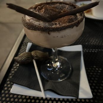 The Conche - Cocktail Bars Near Me - Leesburg, Virginia