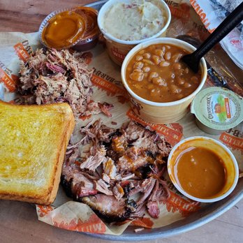 Willie Jewell's Old School Bar-B-Q - ows a plate of food - Barbeque Near Me - Saint Augustine, Florida