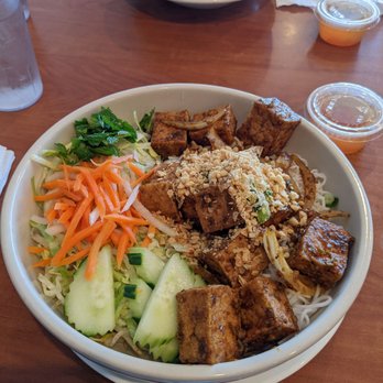 Pho House - Lemongrass Tofu Rice Vermicelli Bowl - Vietnamese Near Me - Bradenton, Florida Pho House - Lemongrass Tofu Rice Vermicelli Bowl - Vietnamese Near Me - Bradenton, Florida