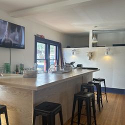 Brickhouse Alpine Kitchen - Bar area