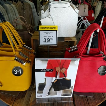 Wilson Leather - Best deal in store : 2 purses and a wallet, all matching, for $40 - and 100% leather - Leather Goods Near Me - Orlando, Florida Wilson Leather - Best deal in store : 2 purses and a wallet, all matching, for $40 - and 100% leather - Leather Goods Near Me - Orlando, Florida