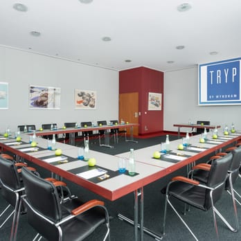 Tryp  Hotel - Hotels Near Me - Wolfsburg, NI